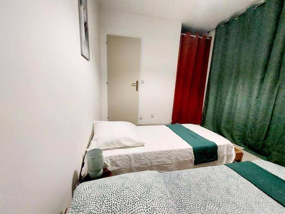 Maison Cosy 3 Chambres A La Campagne L'Abergement-Sainte-Colombe Luaran gambar
